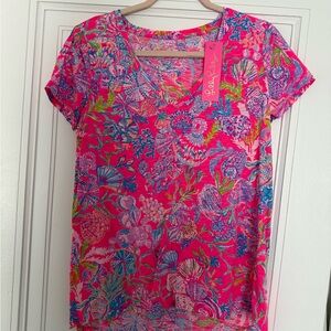 Lilly Pulitzer Etta V-Neck - Shell Me Something Good